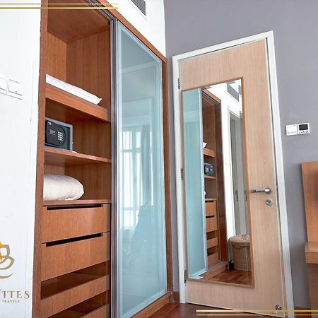 Klcc Suites By Nhb Куала-Лумпур Экстерьер фото